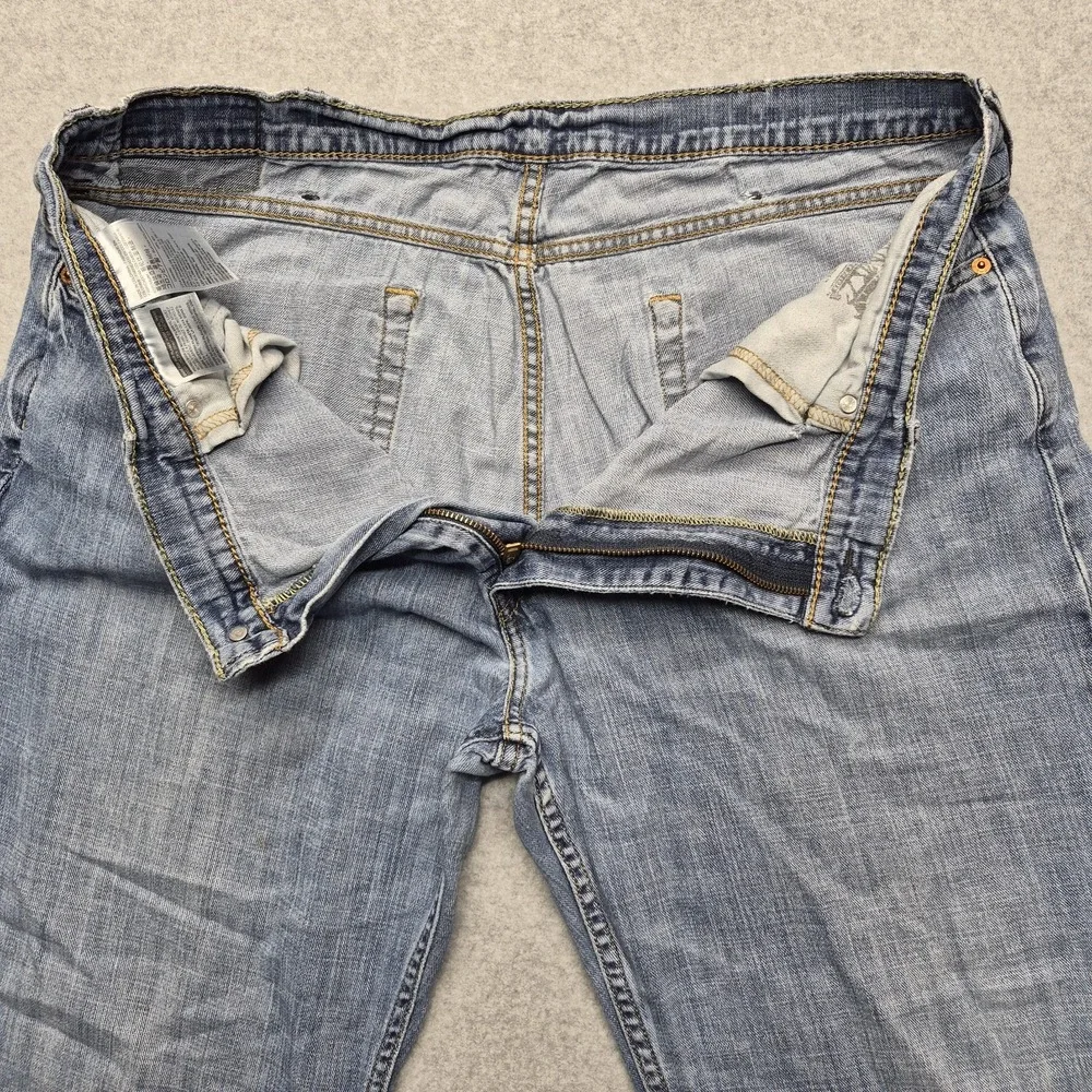 Levi's 514 Jeans Men's 40 x 30 Blue Straight Leg Light Wash Denim